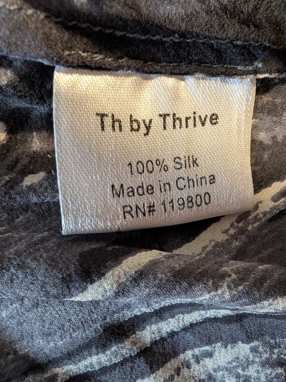 TH by Thrive Silk Blouse Abstract Print Draped Neck Flowy Boho Top - Picture 9 of 9